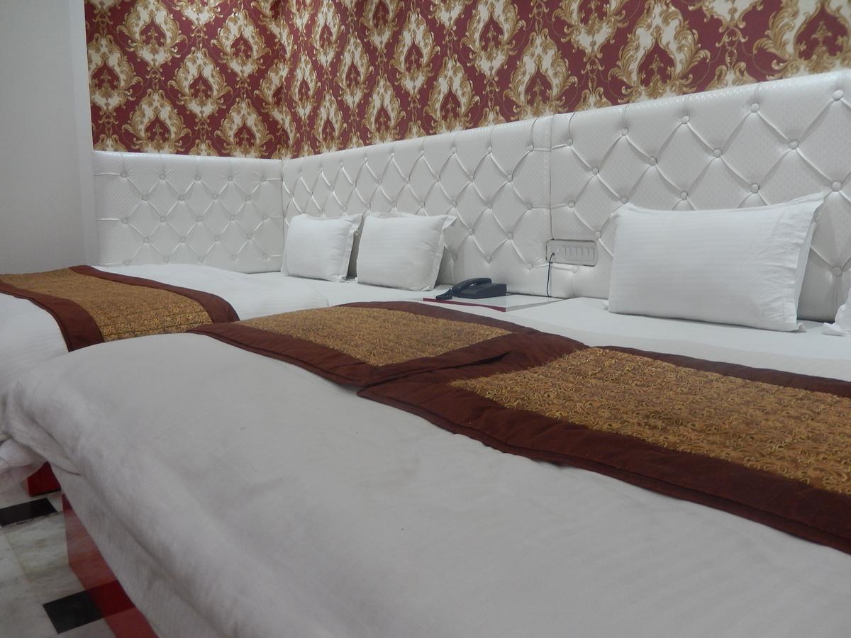 A New Delhi Hotel Orchid Garden 외부 사진